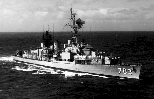 USS Wallace L. Lind